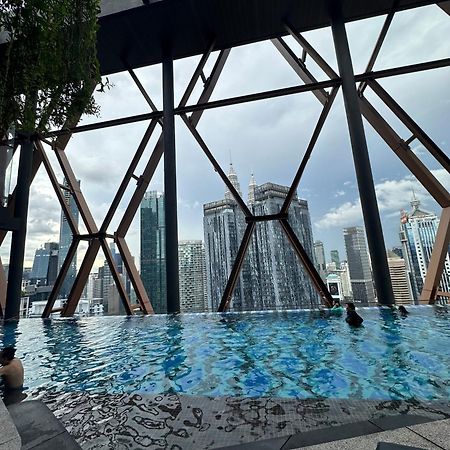 Scarletz Suites Klcc By Numa Kuala Lumpur Zewnętrze zdjęcie