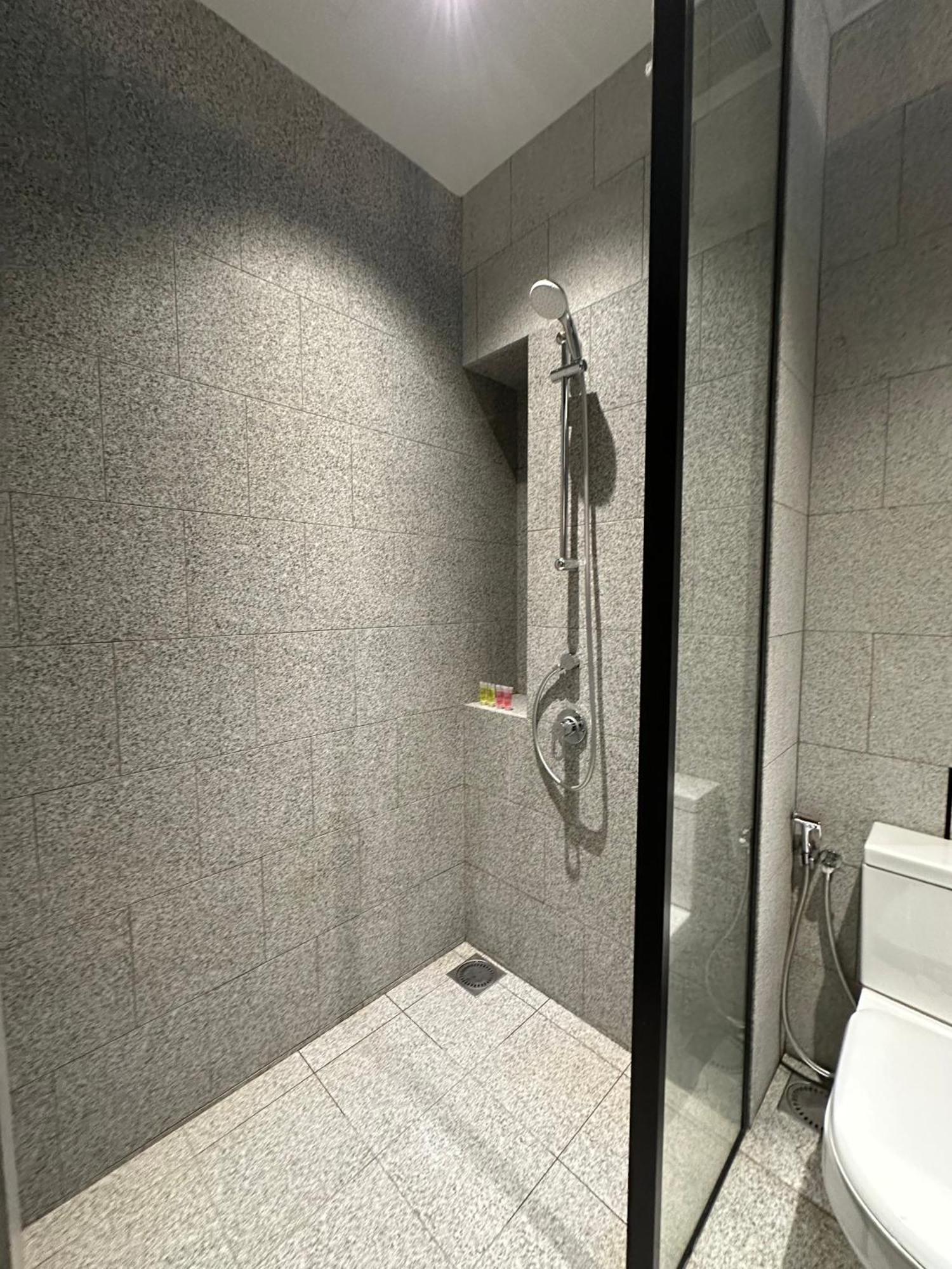 Scarletz Suites Klcc By Numa Kuala Lumpur Zewnętrze zdjęcie