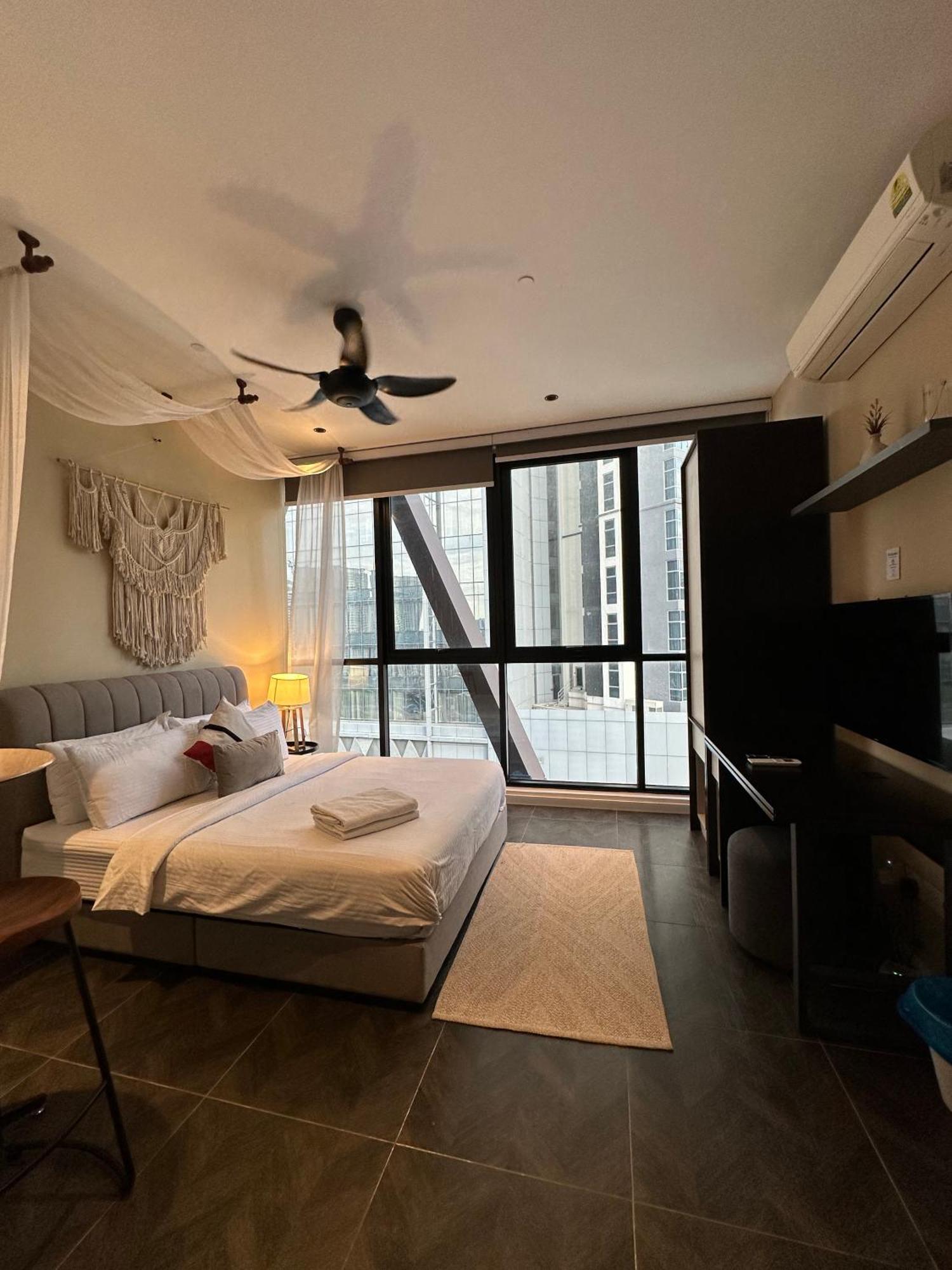 Scarletz Suites Klcc By Numa Kuala Lumpur Zewnętrze zdjęcie