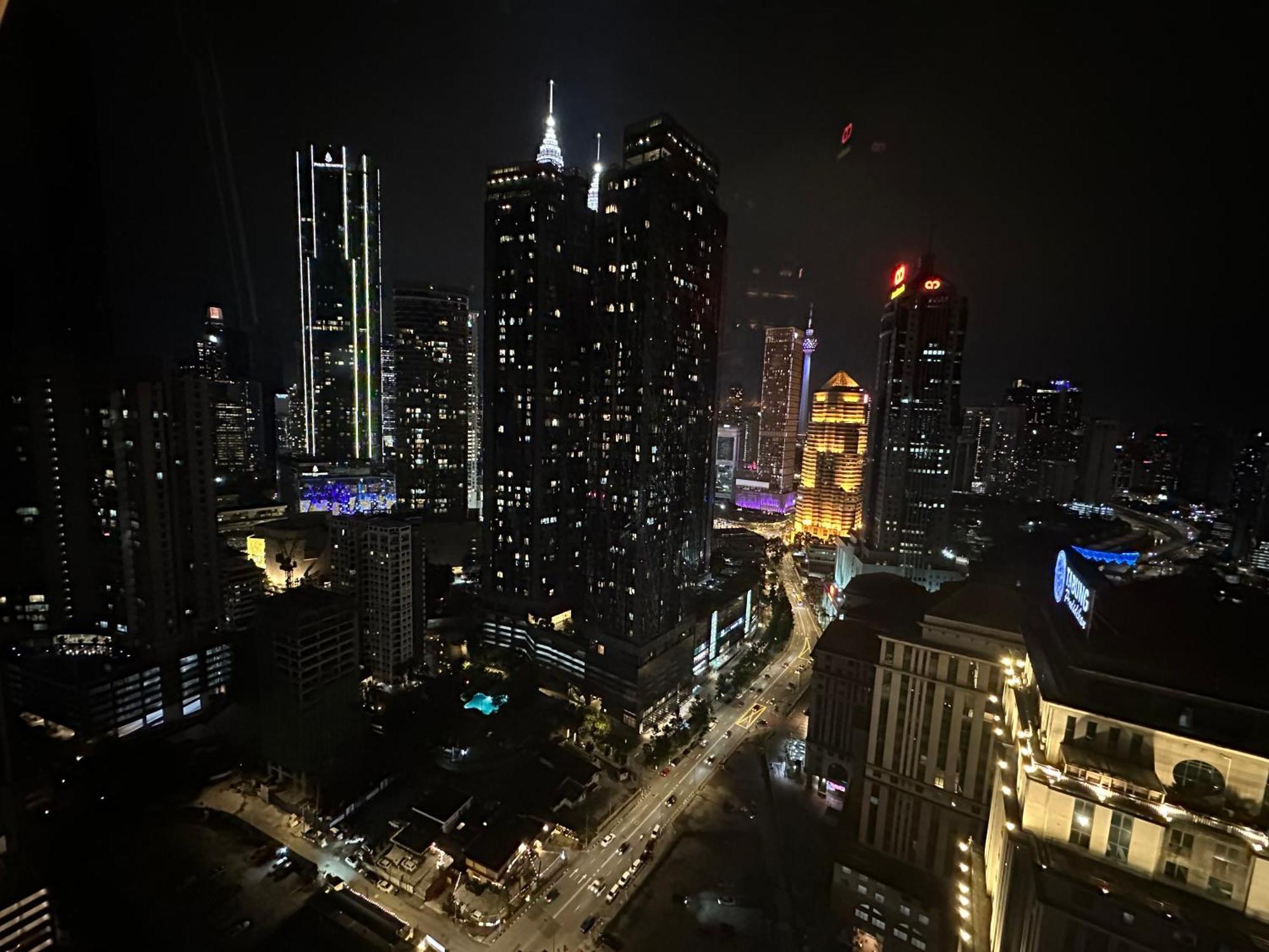 Scarletz Suites Klcc By Numa Kuala Lumpur Zewnętrze zdjęcie